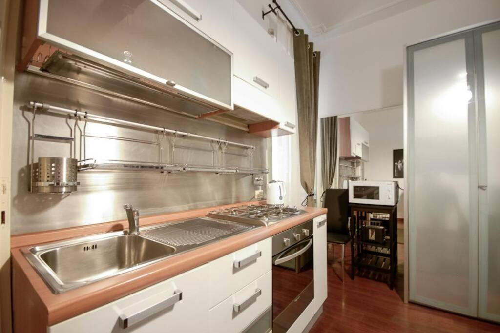 Banchi - Classic Between Navona And Campo Dei Fiori Apartment Rom