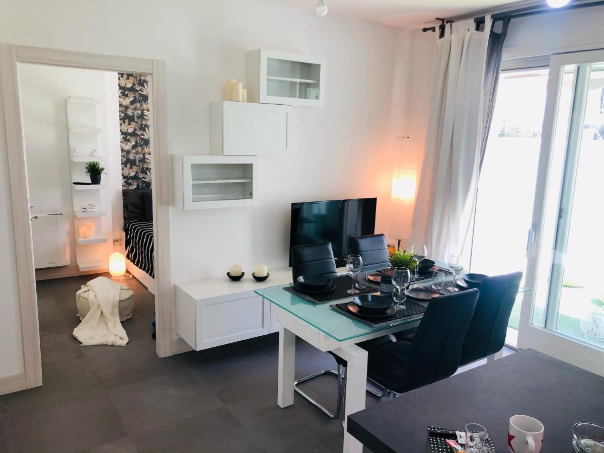 The Italian Apartment *