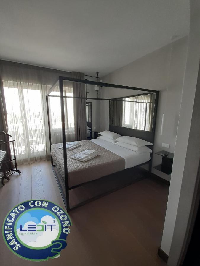 Bed & Breakfast 5-rooms Rome