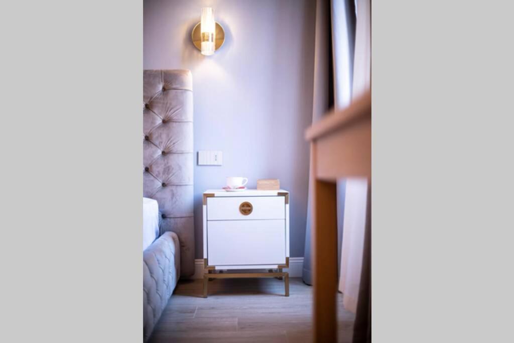 Appartamento Vivi Trevi Luxury Suites