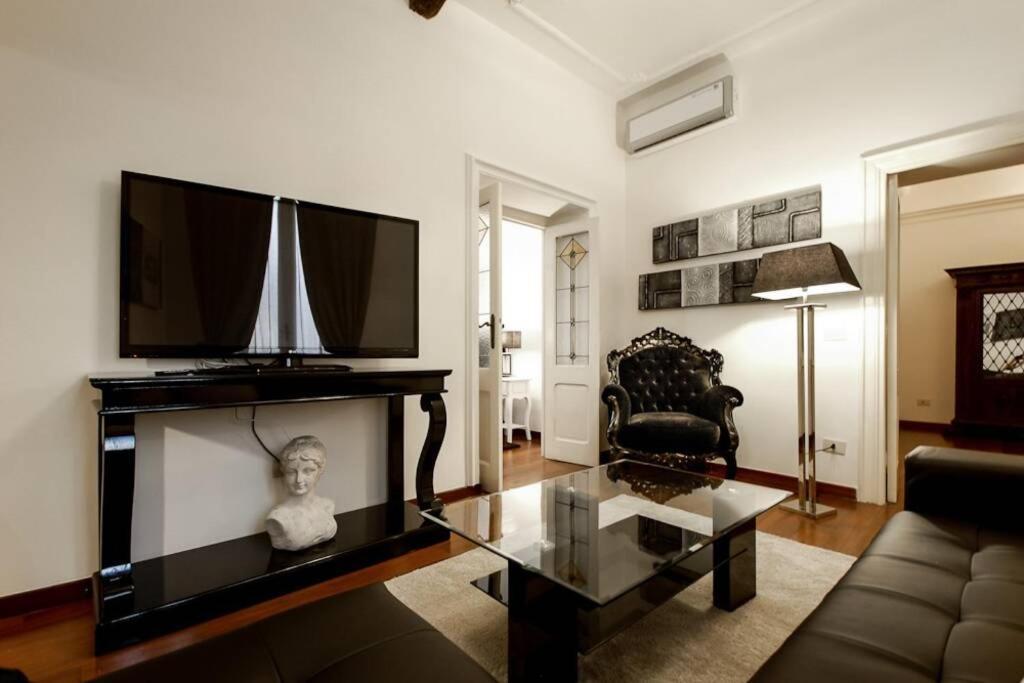 Banchi - Classic Between Navona And Campo Dei Fiori Apartment Rom