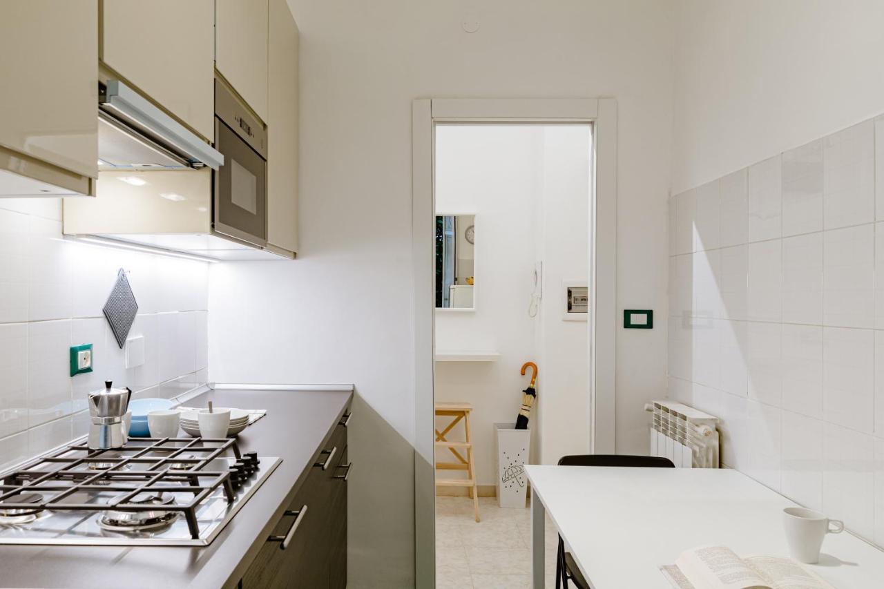 Leilighet Arezzo Apartment, Metro Bologna E Bus Per La Sapienza, 4 Persone, Wifi *