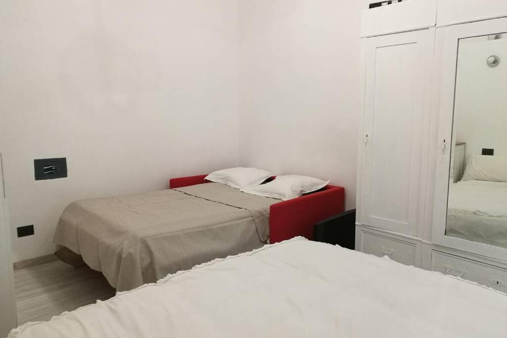 Elegant In Inner At Vatican - Netflix And Optical Fiber Apartamento *