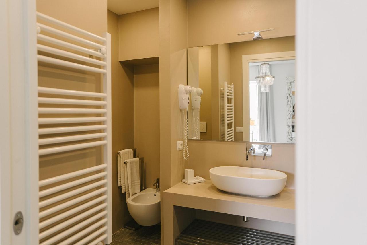 Della Croce Luxury 2* Roma