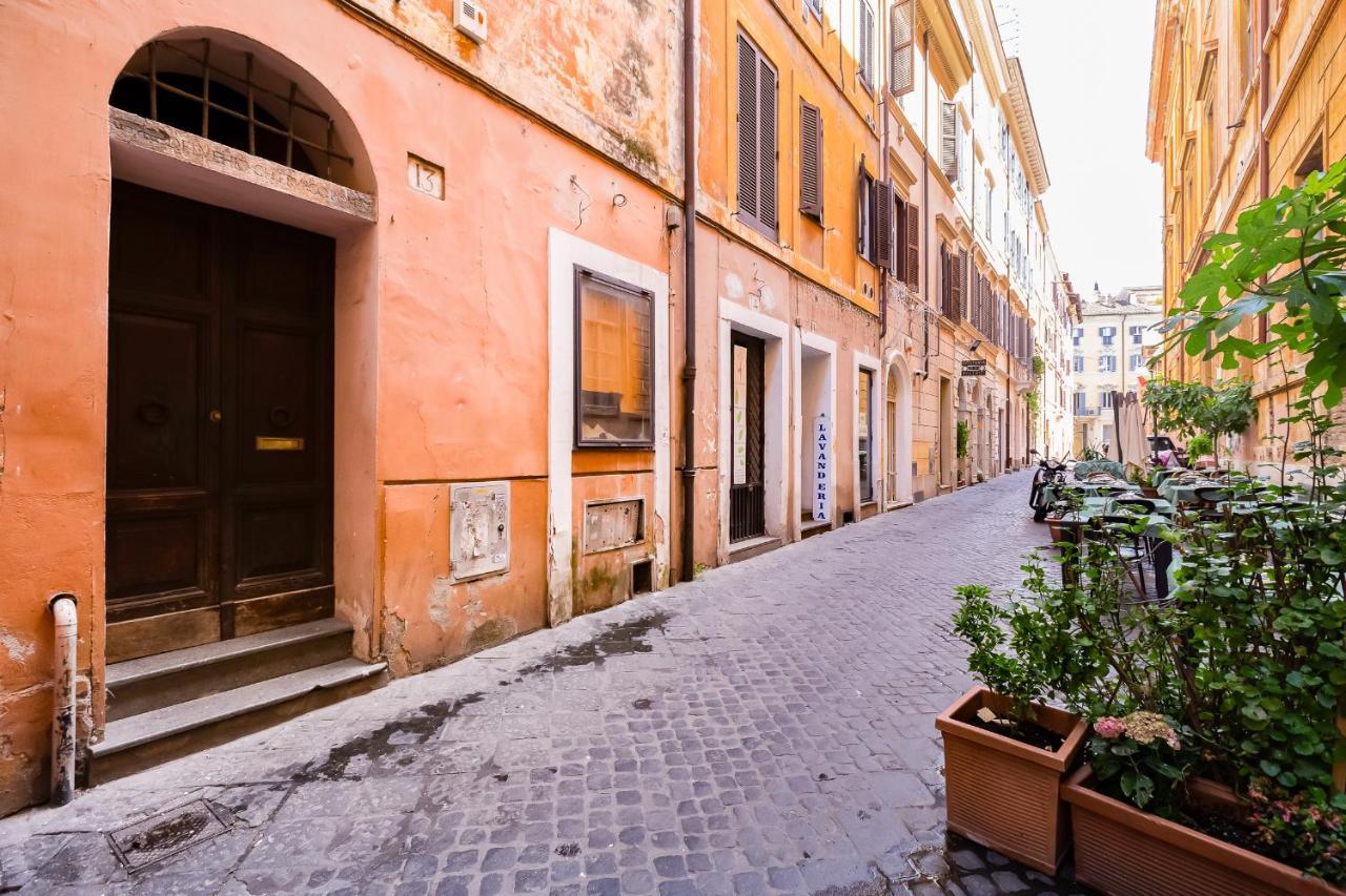 I Barberi Apartment Rome