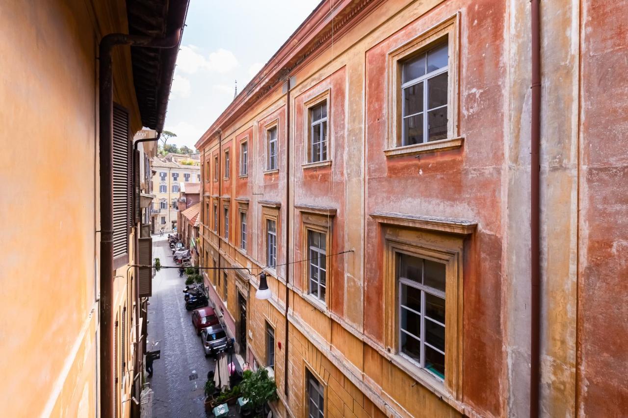 I Barberi Apartment Rome