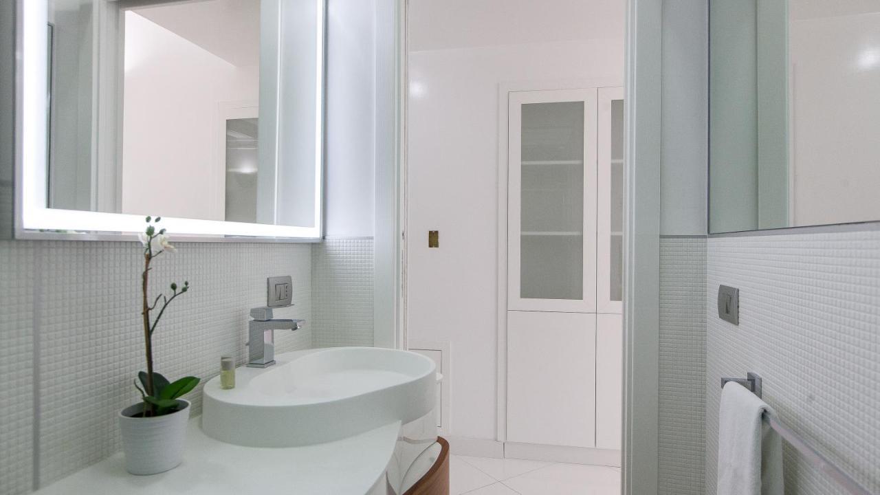 Apartamento Piazza Venezia White