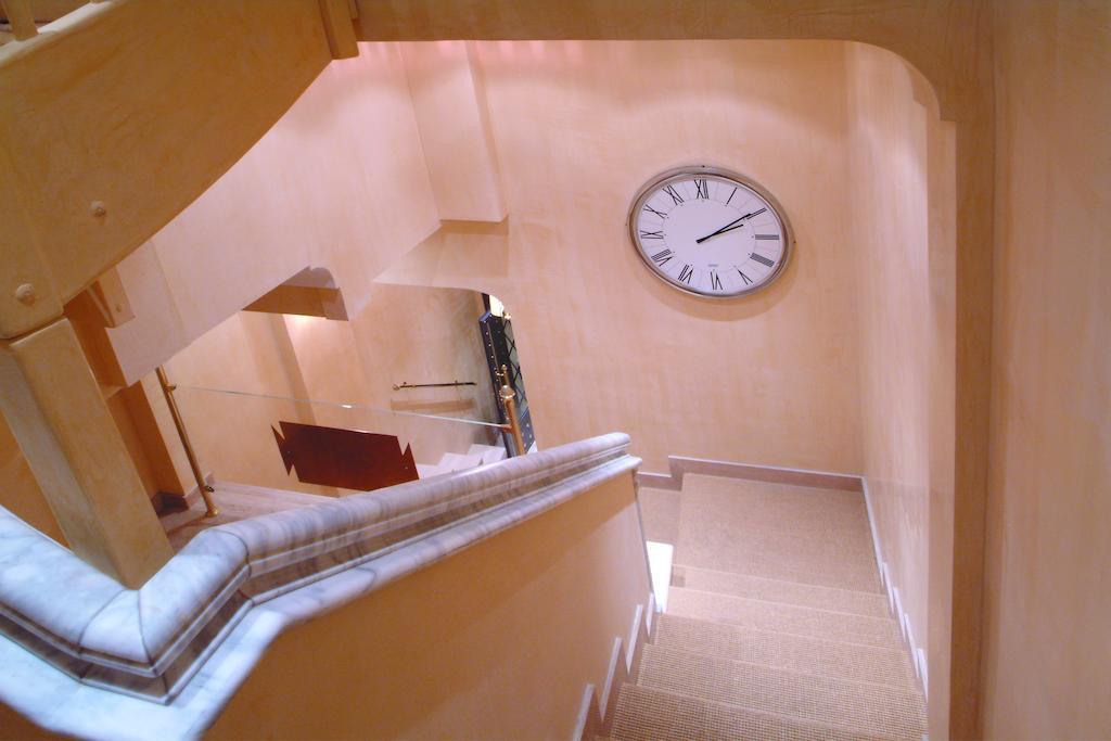 Colosseo Hotel 2*