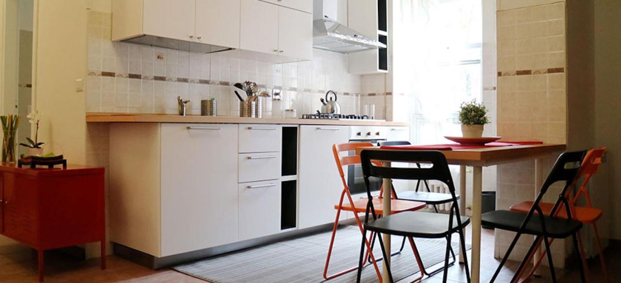 Kamchu Apartments: Viale Libia Gjestgiverier *