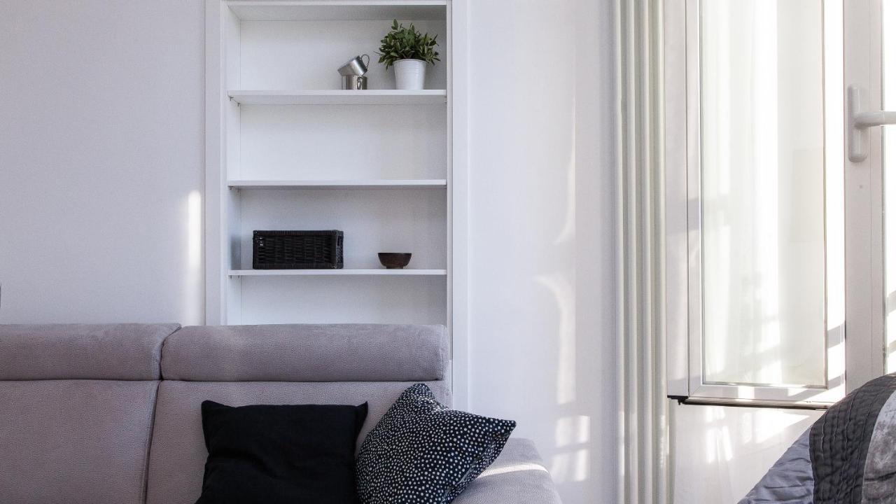 Apartamento Piazza Venezia White