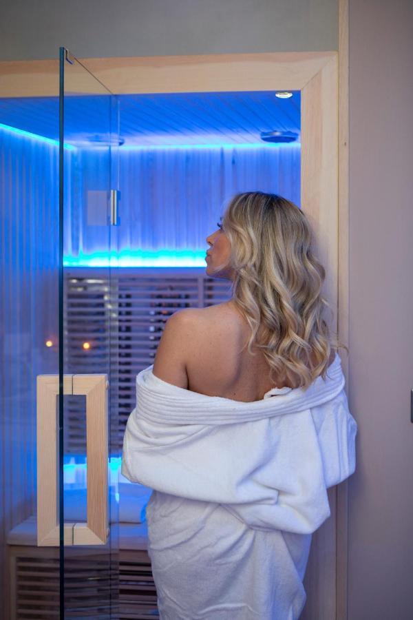 Corso 107 Wellness & * Roma