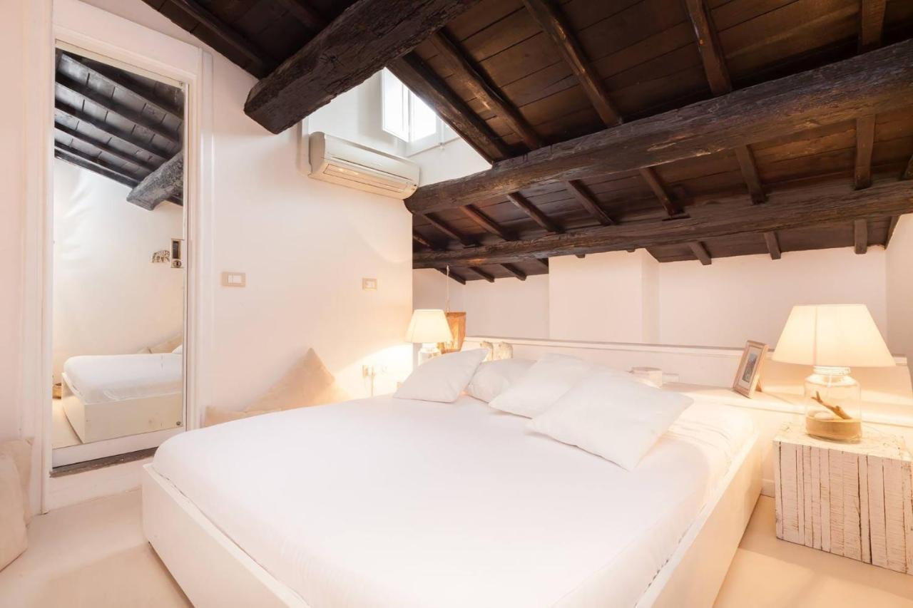 Apartment Navona Luxury Penthouse
