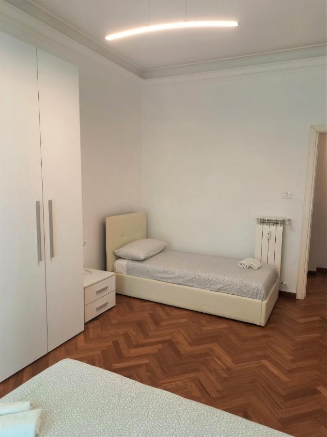 Handy&rivieni Apartment Rom