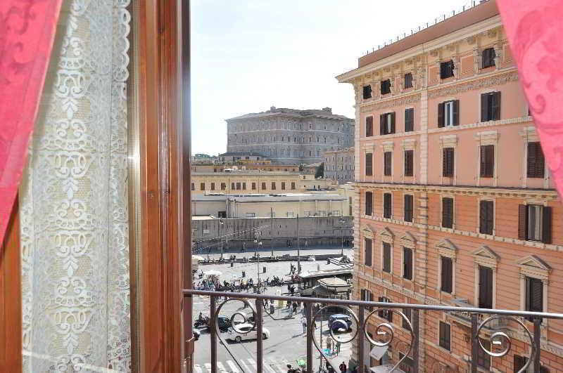 Le Di Via Ottaviano - In 2*