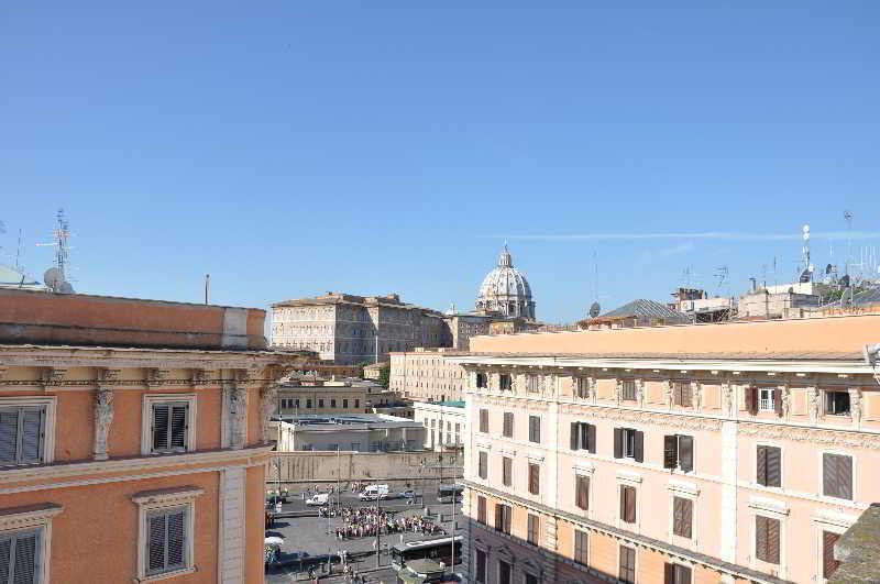 Bed & Breakfast Le Di Via Ottaviano - In