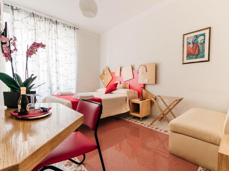 Adriano Augusto Bed & Breakfast