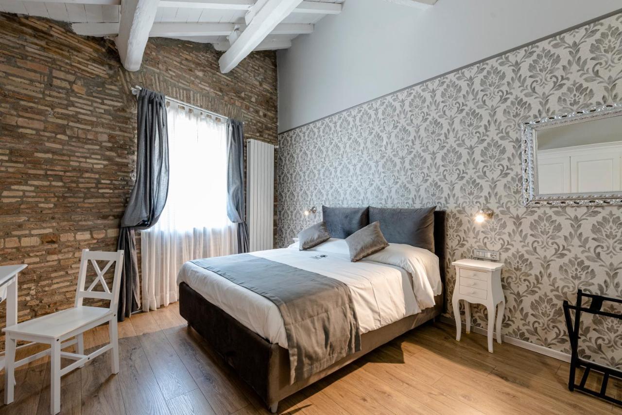 Relais La Fornarina Bed & Breakfast