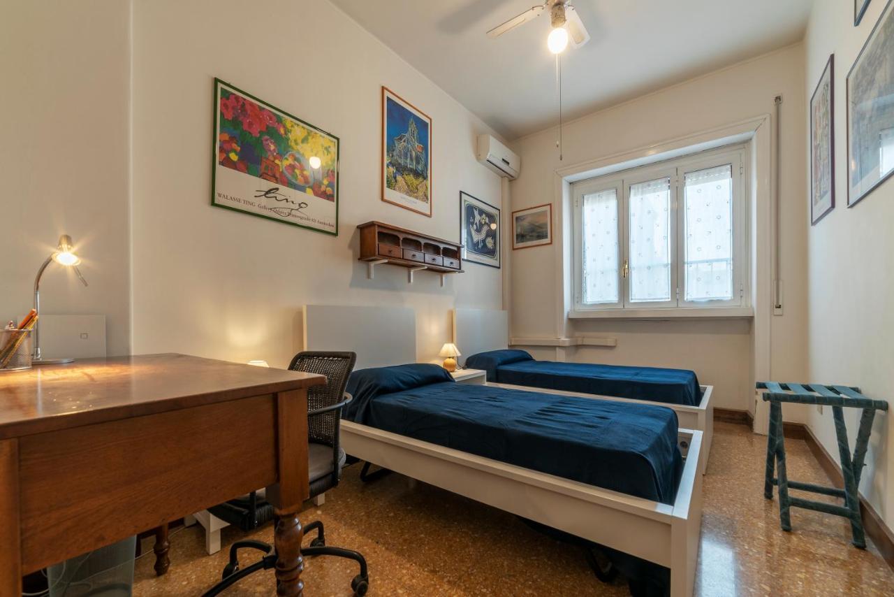 Roomy And Bright With Terrace Appartamento