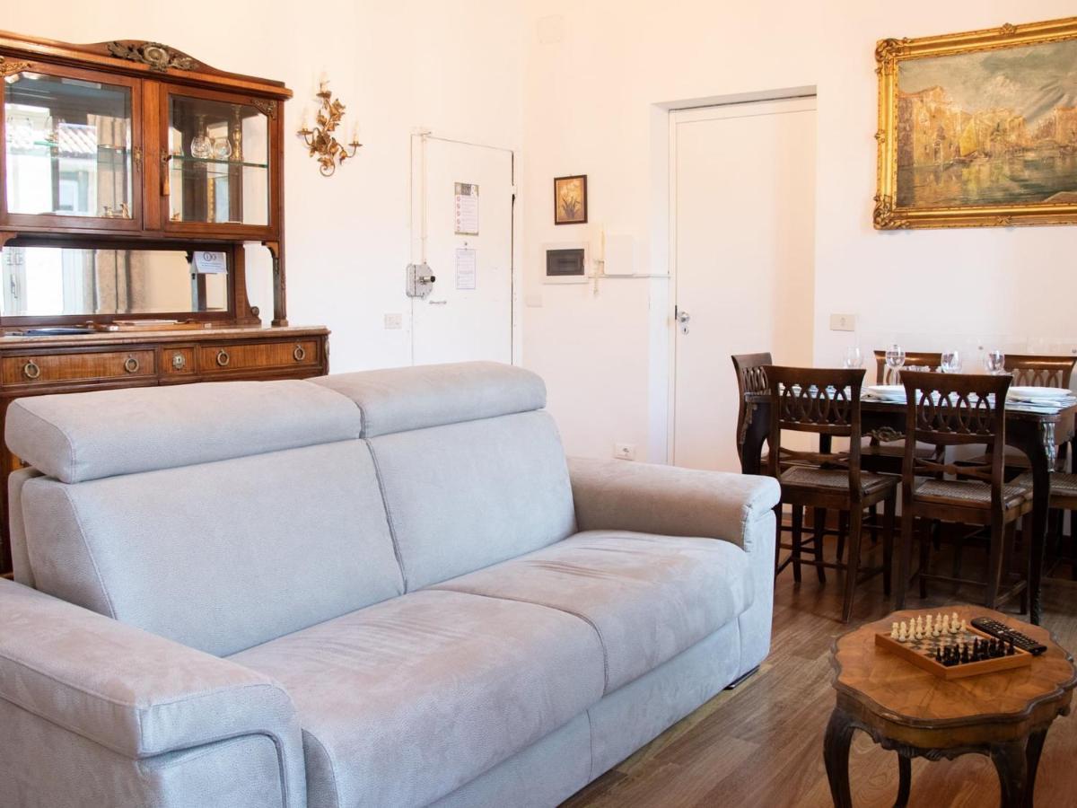 Appartamento The Best Rent - Beautiful With Terrace Near Colosseo *