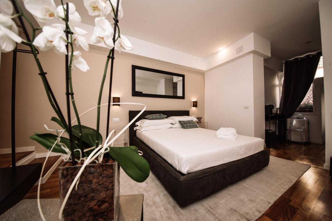 Fellini Design Suites Romе Affittacamere Roma