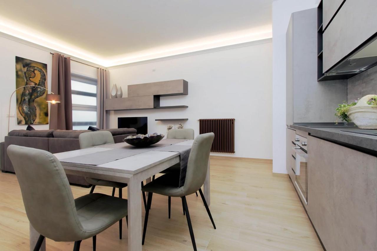Aventino Contemporary Apartamento