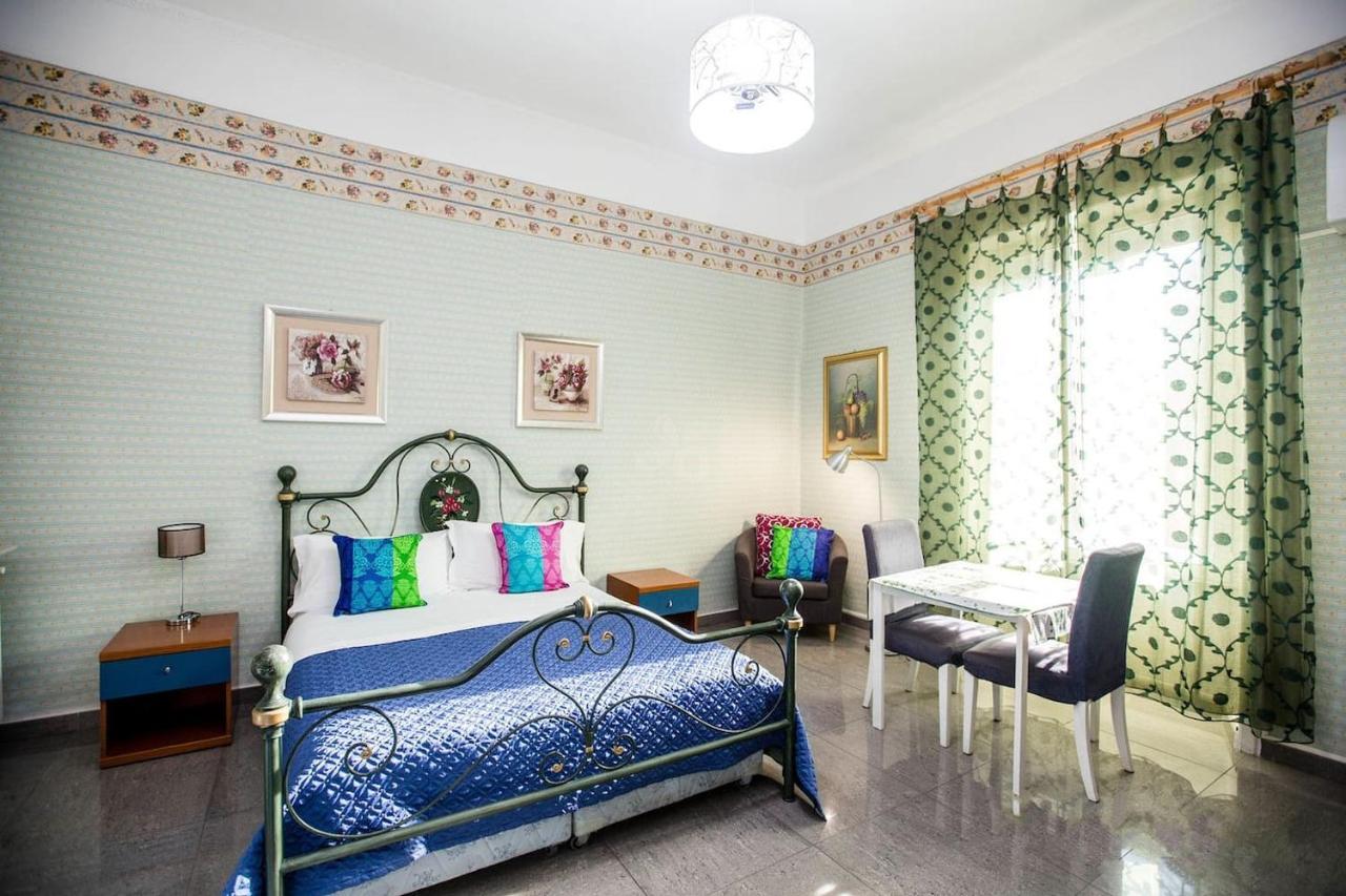 Bed & Breakfast Smart 3*