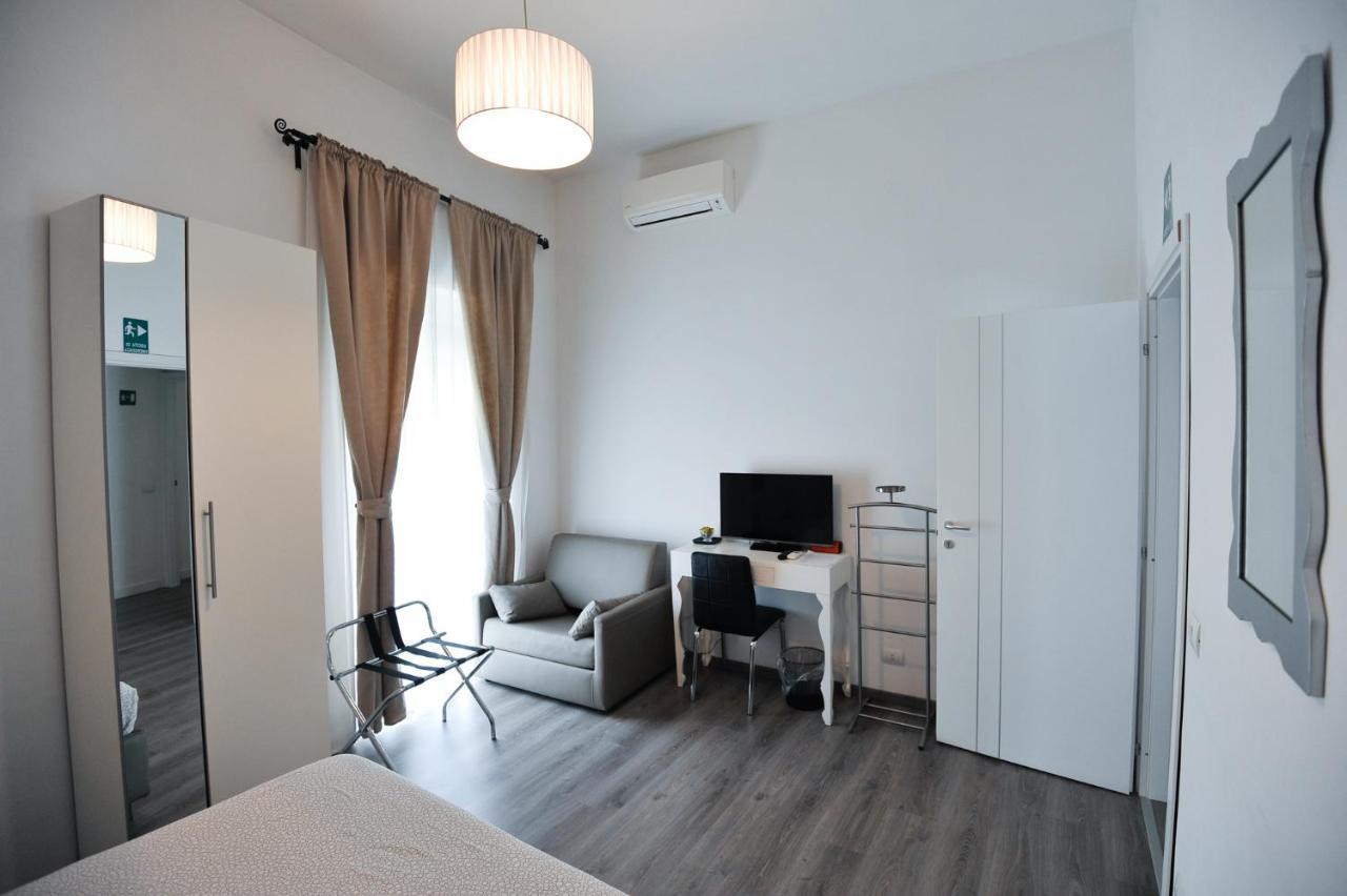 Le Fontane Di 3* Rom