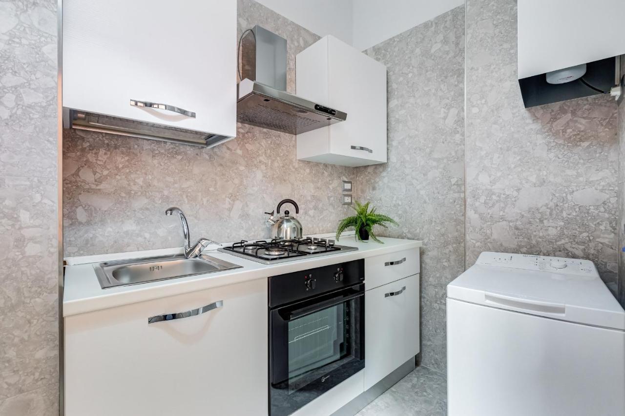 Crystal Trevi Fountain - Romedreamhome Apartment Rom