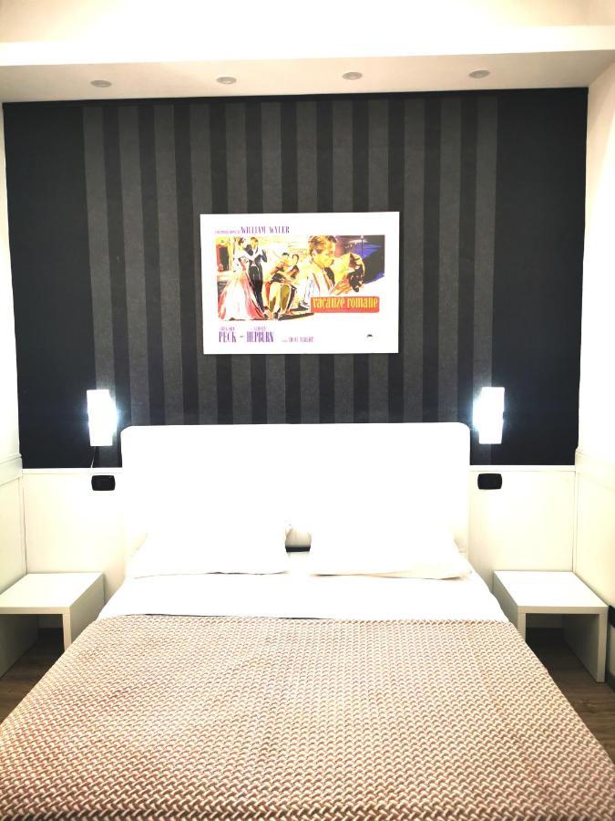 Bed & Breakfast Cinema House 2 Rome