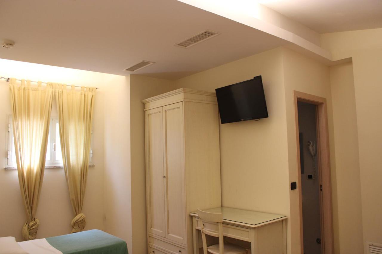 Hotel La Del Borgo Roma