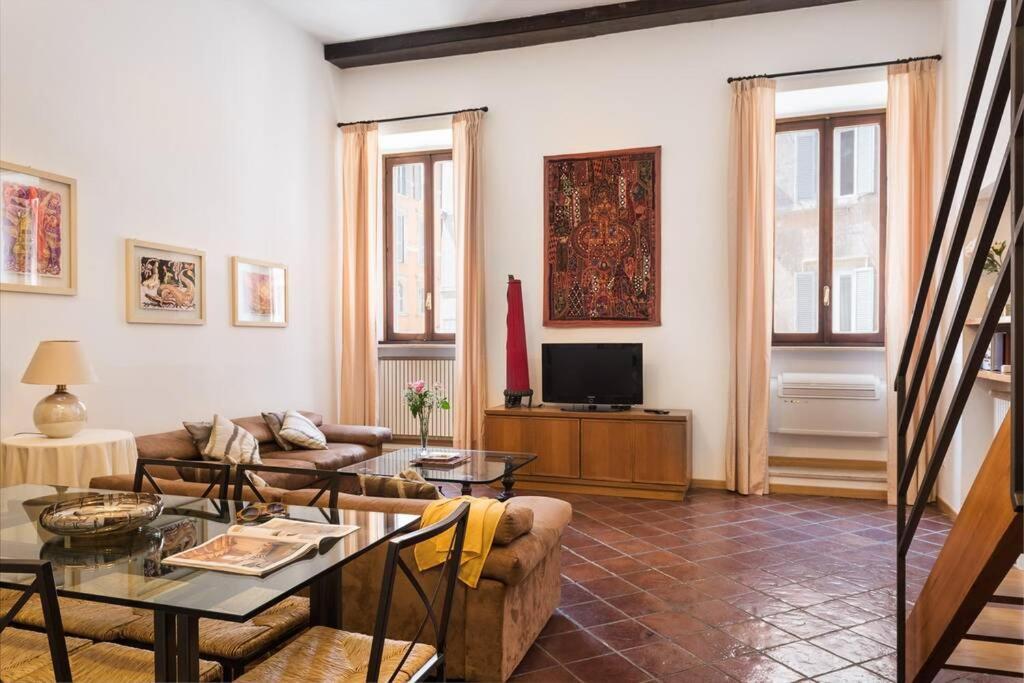 Idyllia -teatro Pompeo Apartamento *