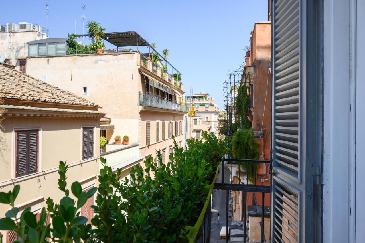 Domus Spagna Frattina Roma