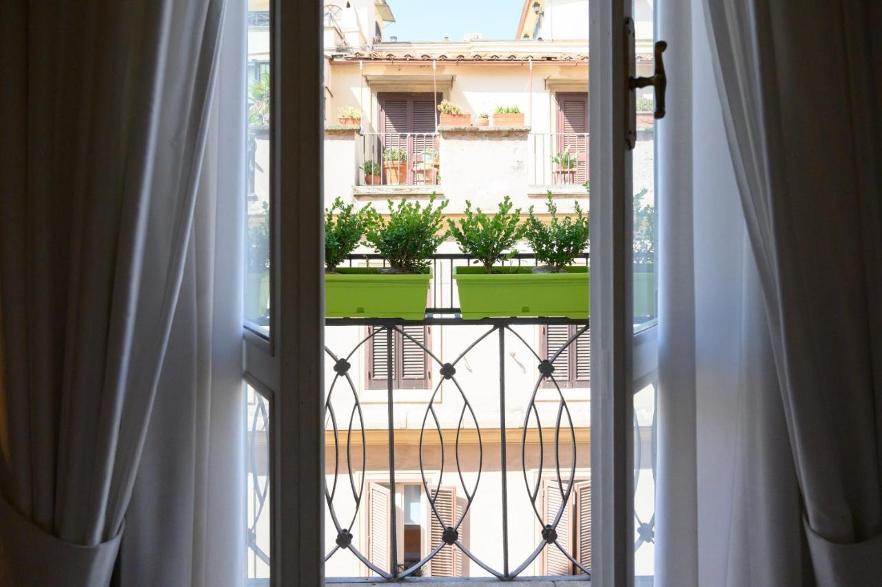 Domus Spagna Frattina Affittacamere