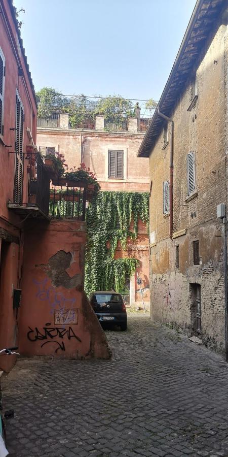 Tiberina - Trastevere Apartment