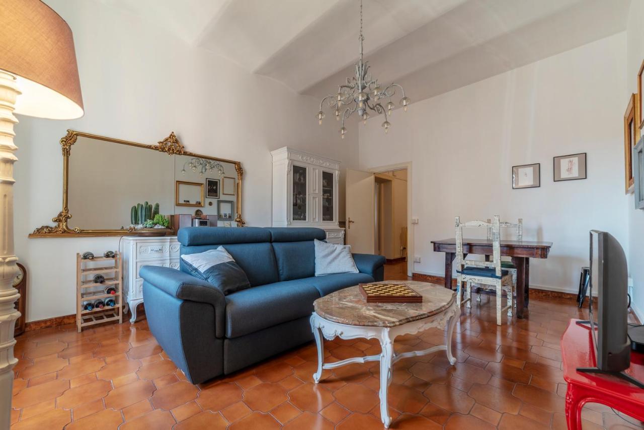 Apartment Santa Maria Maggiore Roomy And Bright Flat *