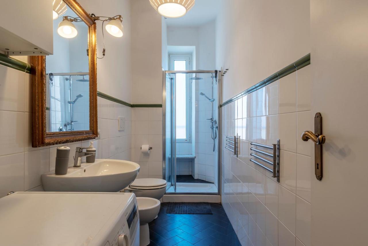 Apartment Santa Maria Maggiore Roomy And Bright Flat Rome