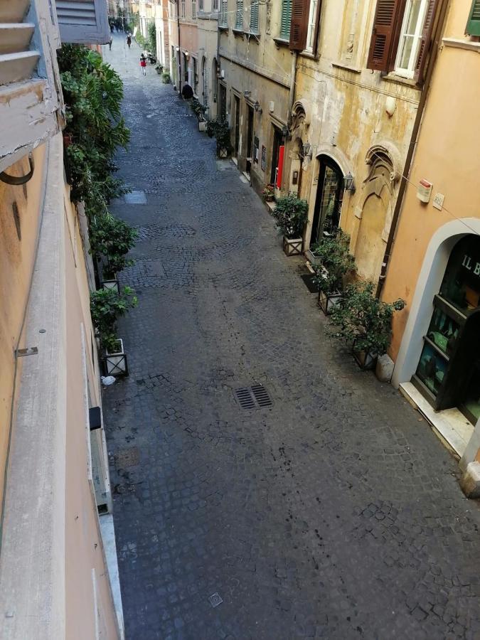 Vatican's Dreamy Loft Apartment Rom