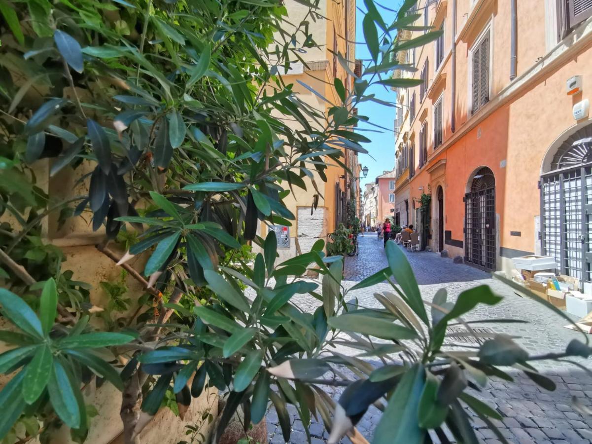 Romantica Navona *