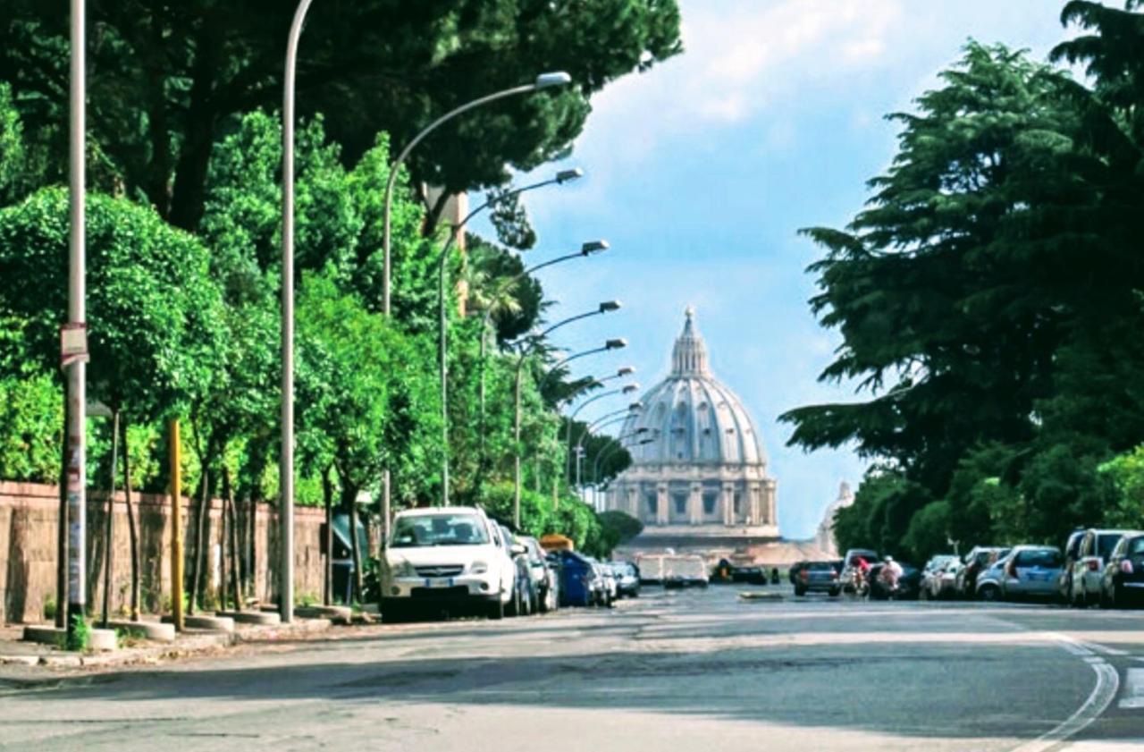 Vatican Area Piccolomini House Superattico Ristrutturato E Arredato Leilighet