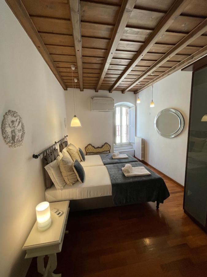 Juliet In 1 Apartment *