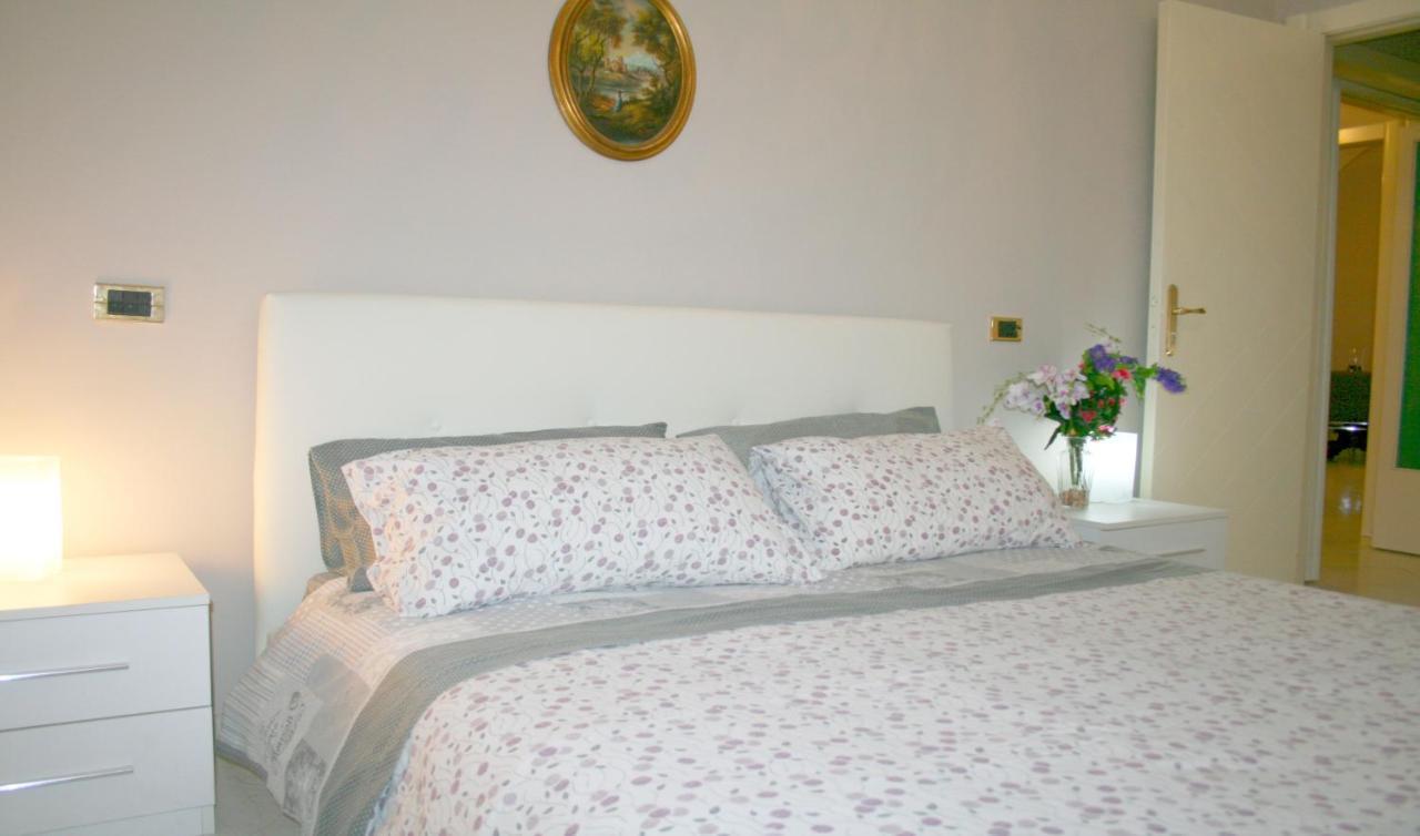 Montebello - Julia Apartamento