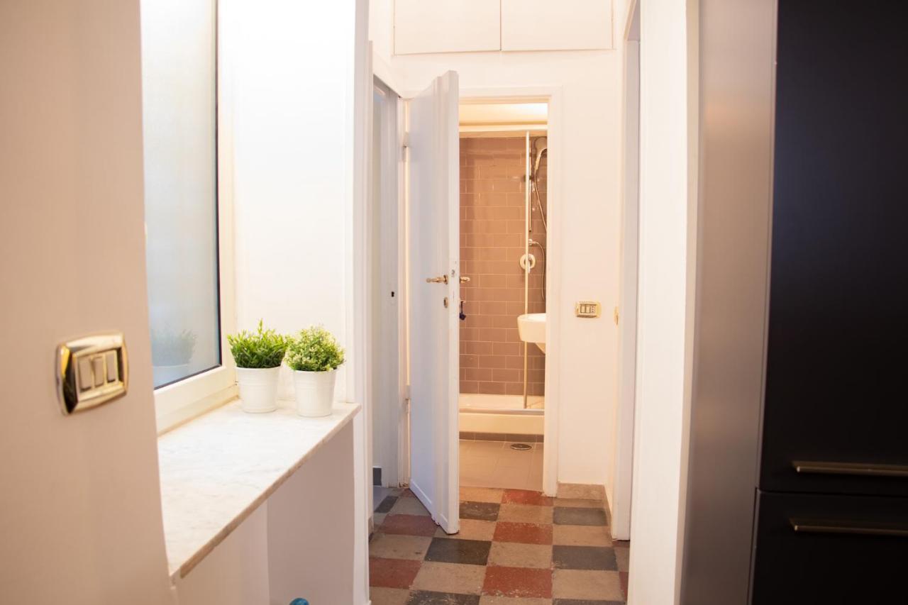 Apartamento The Rent - Piazza Di Firenze Roma