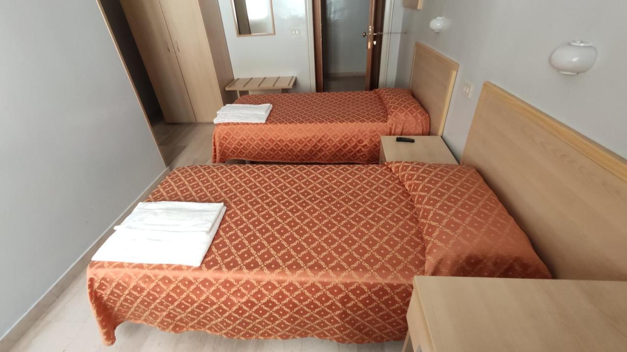San Juan De Ribera, Casa Per Ferie Hotell