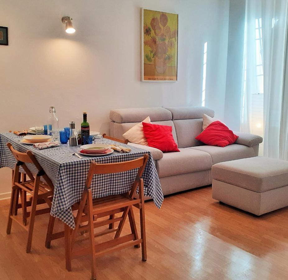Near Metro Flat - Garbatella Apartamento