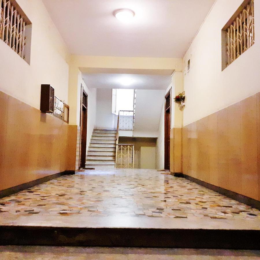 Near Metro Flat - Garbatella Leilighet