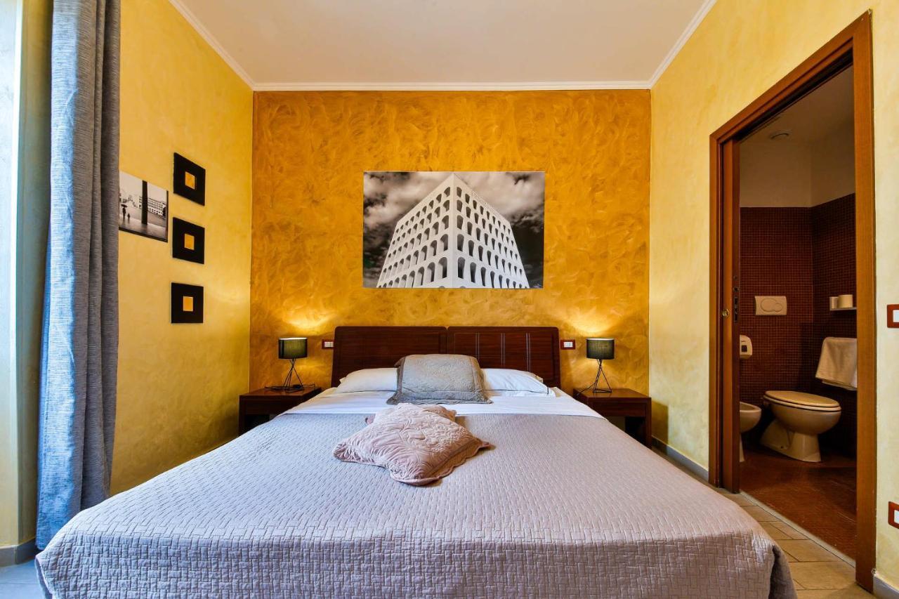 E-room 42 * Roma