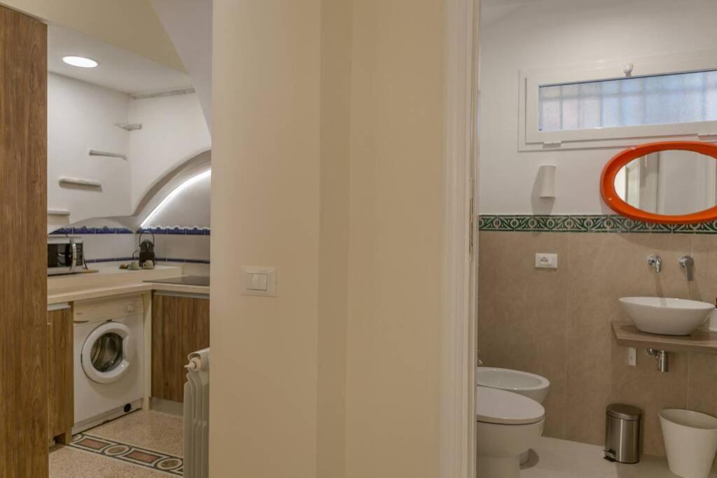 Apartamento Romantica With Dehors Near San Giovanni