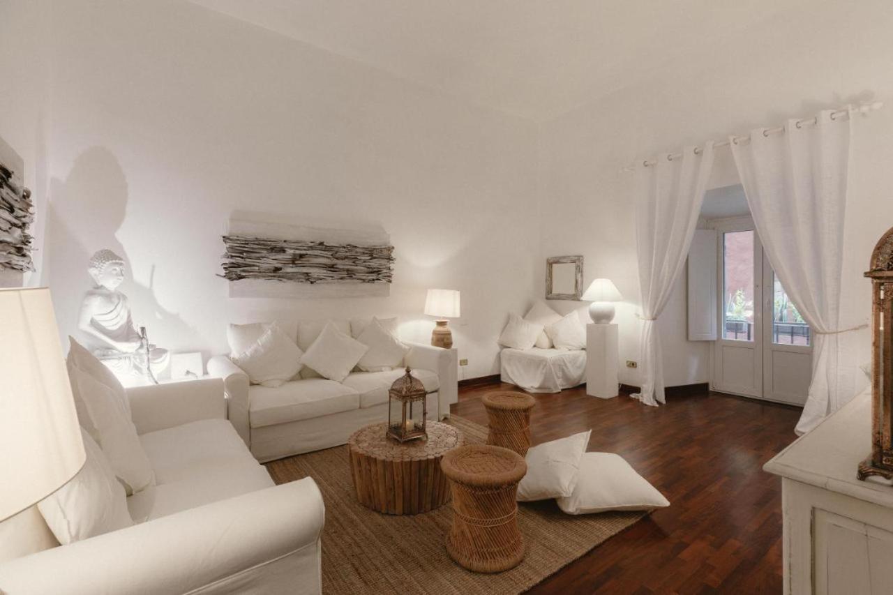 Campo Dei Fiori Charming Apartment Rom