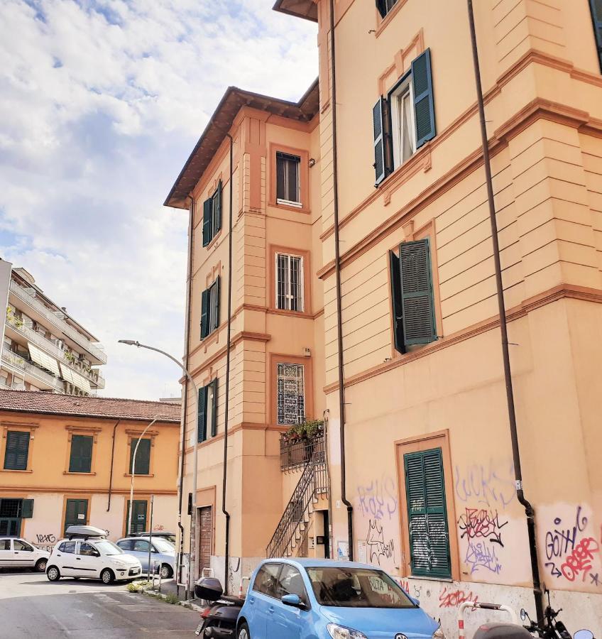 Near Metro Flat - Garbatella Leilighet