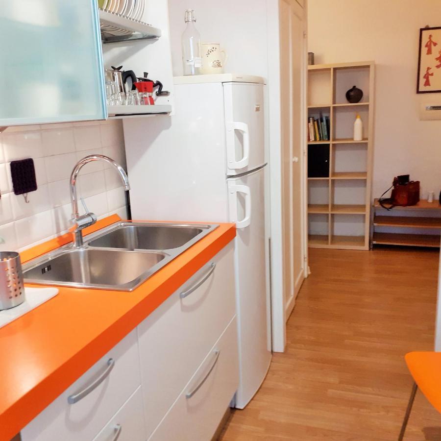 Near Metro Flat - Garbatella Apartamento